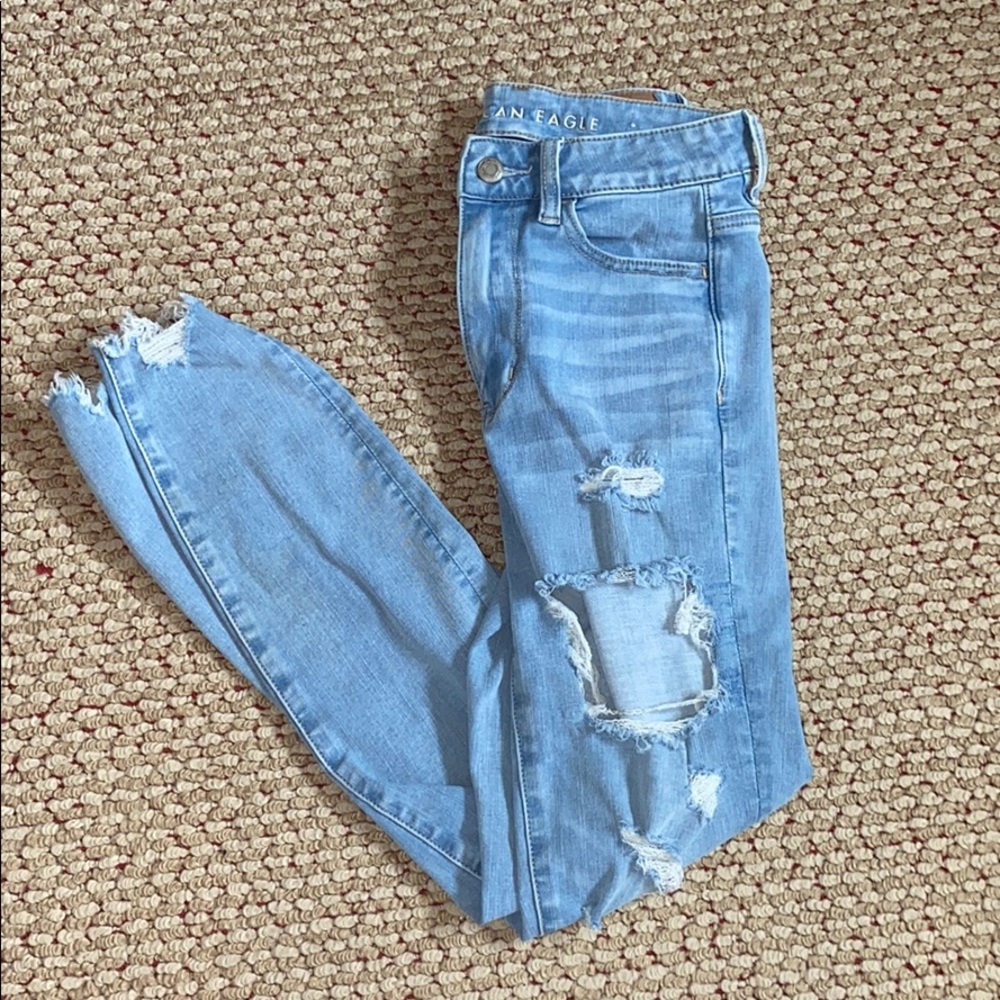 American Eagle High Waisted Jeans